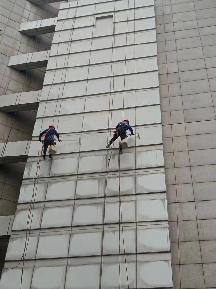 平武高空外墙清洗